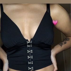 Fashion nova black top